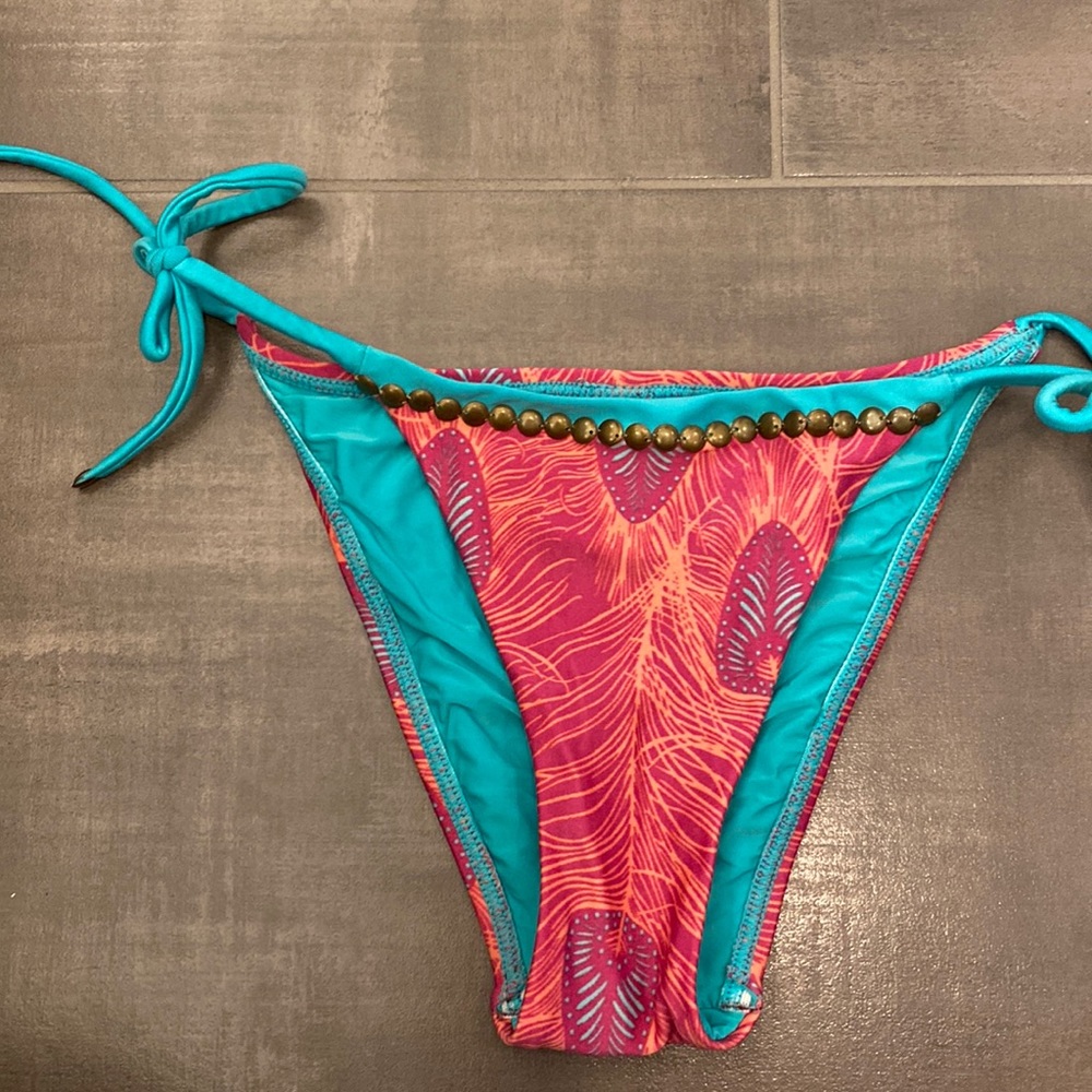 Brazilian bikini bottom